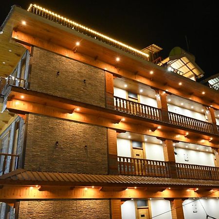 Hotel Lee Green Манали Экстерьер фото